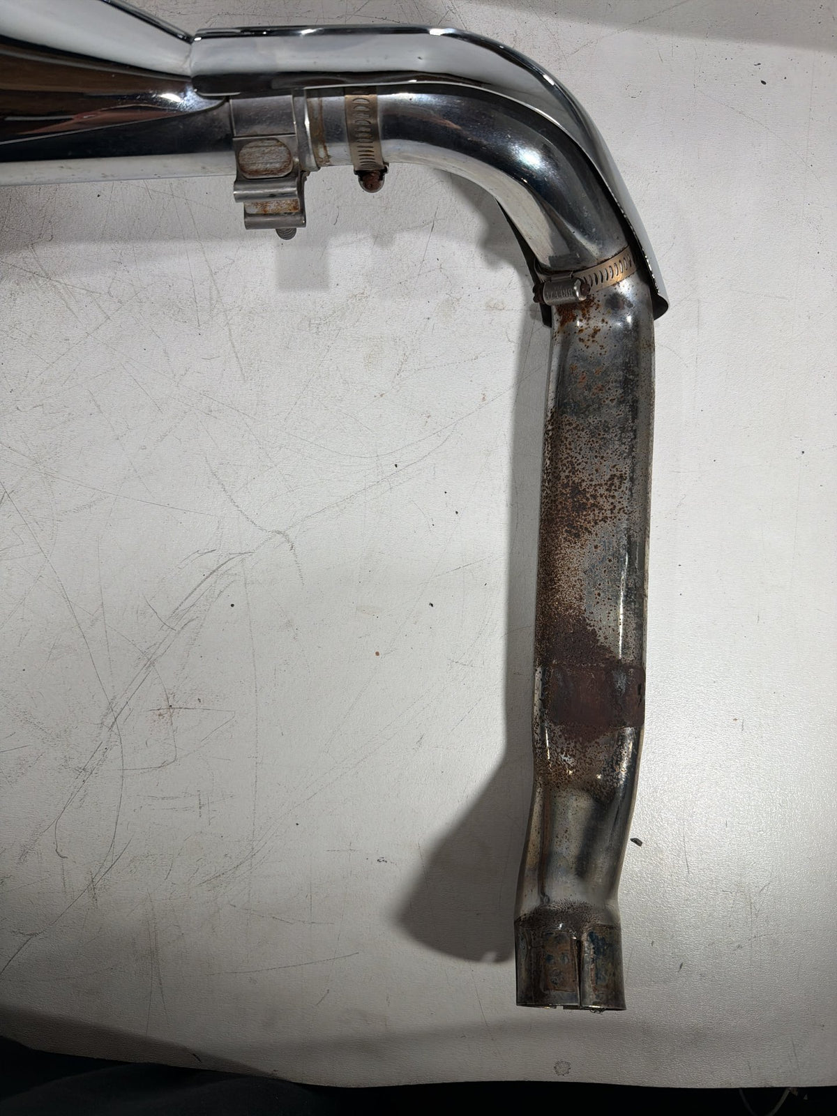 09 Harley Street Glide Touring Exhaust Header Pipes Muffler BENT SCRATCHED