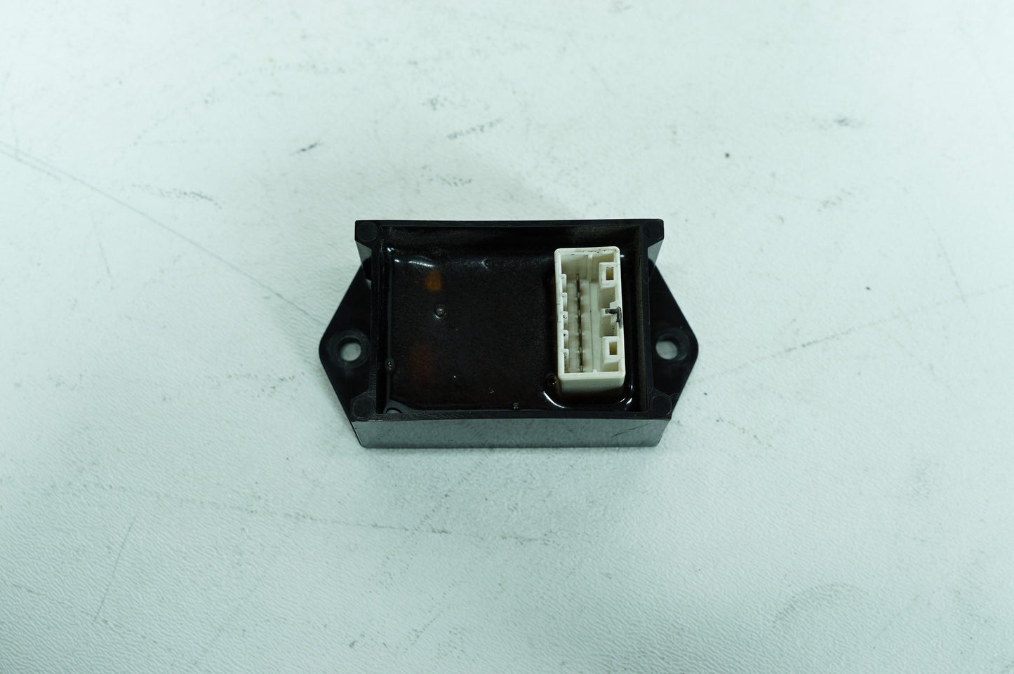 1984 - 1998 Harley-Davidson Touring Road Glide Fuel Gas Pump Sensor Relay Module 68620-96 68620-96
