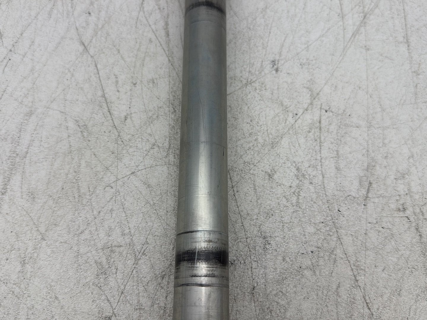 2004 Harley Road King Touring Custom FLHRSI OEM Front Wheel Axle Bolt Shaft