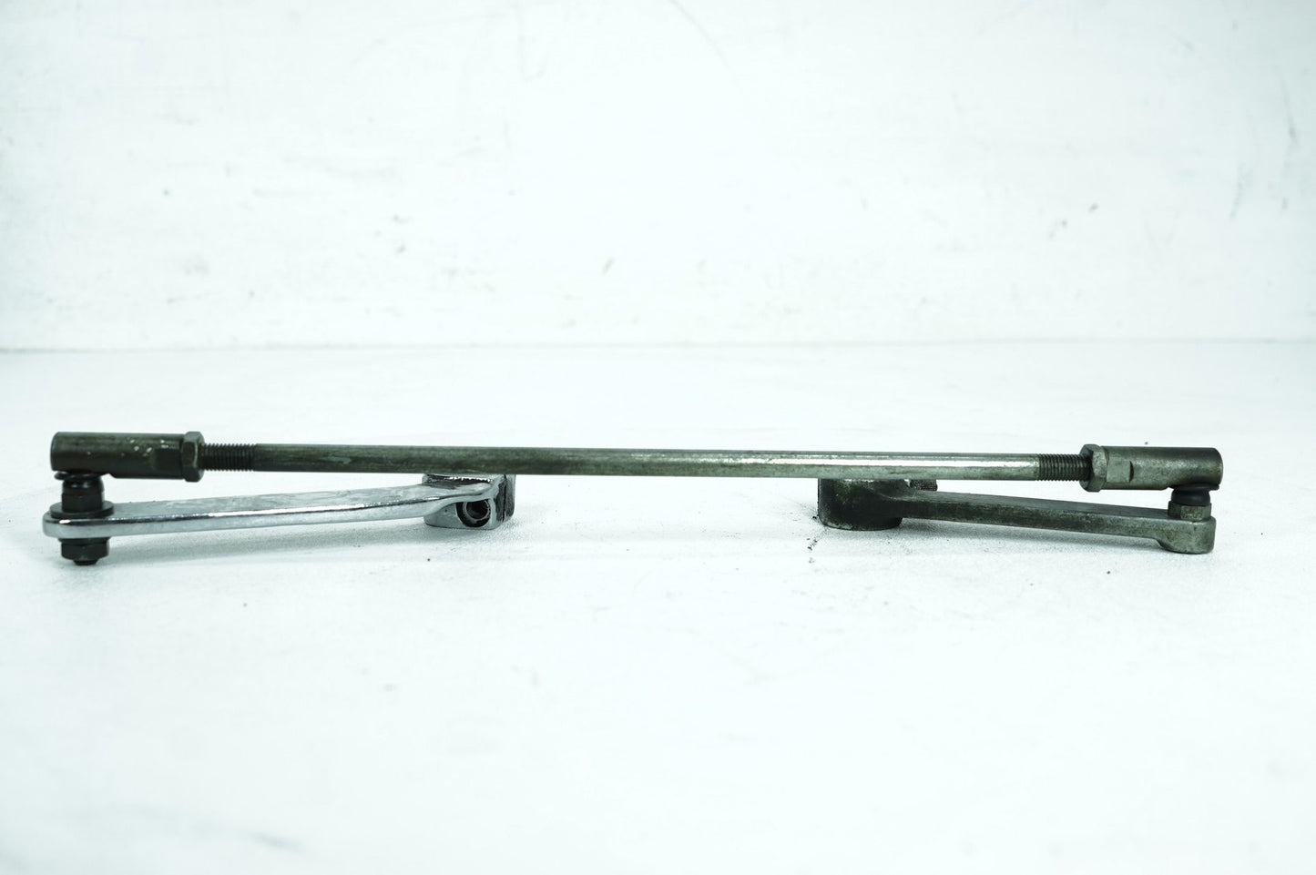 1999 - 2006 Harley-Davidson Touring Electra Glide Classic Gear Shifter Lever w/ Rod linkage 33718-82B