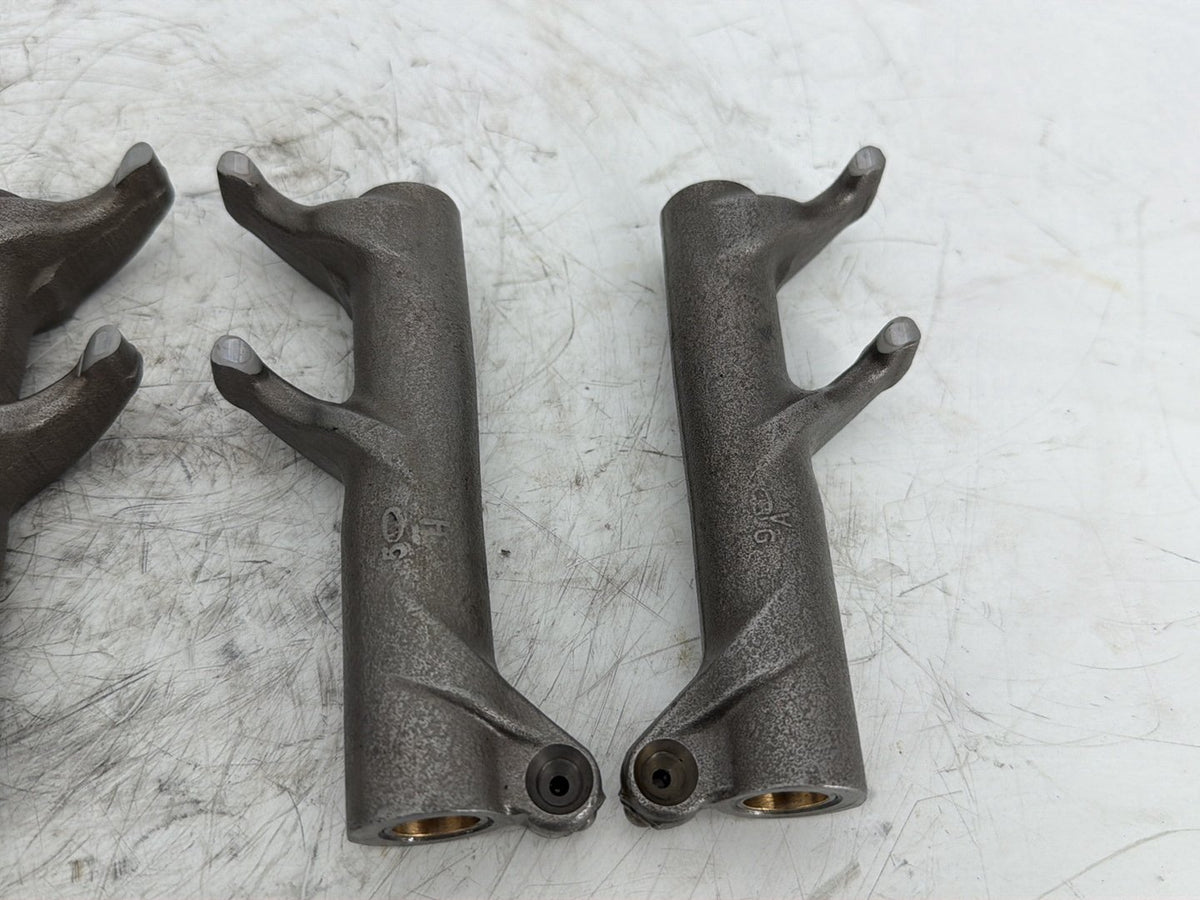 2017 Harley Touring FLHXS Street Glide OEM Engine Twin Cam 1 Rocker Arm 17300053