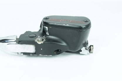 2004 - 2013 Harley-Davidson Sportster Base 883 Front Right Brake Lever Master Cylinder  	45146-04
