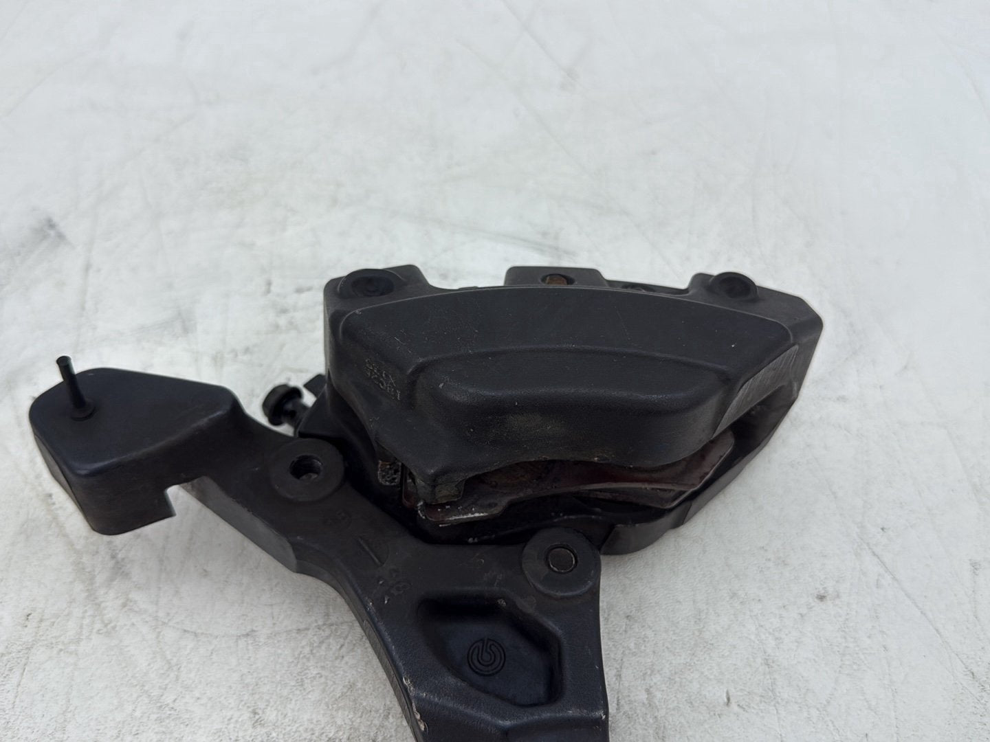 2018 Harley Electra Glide Touring Ultra FLHTCU OEM Rear Back Brake Caliper w/ Bracket
