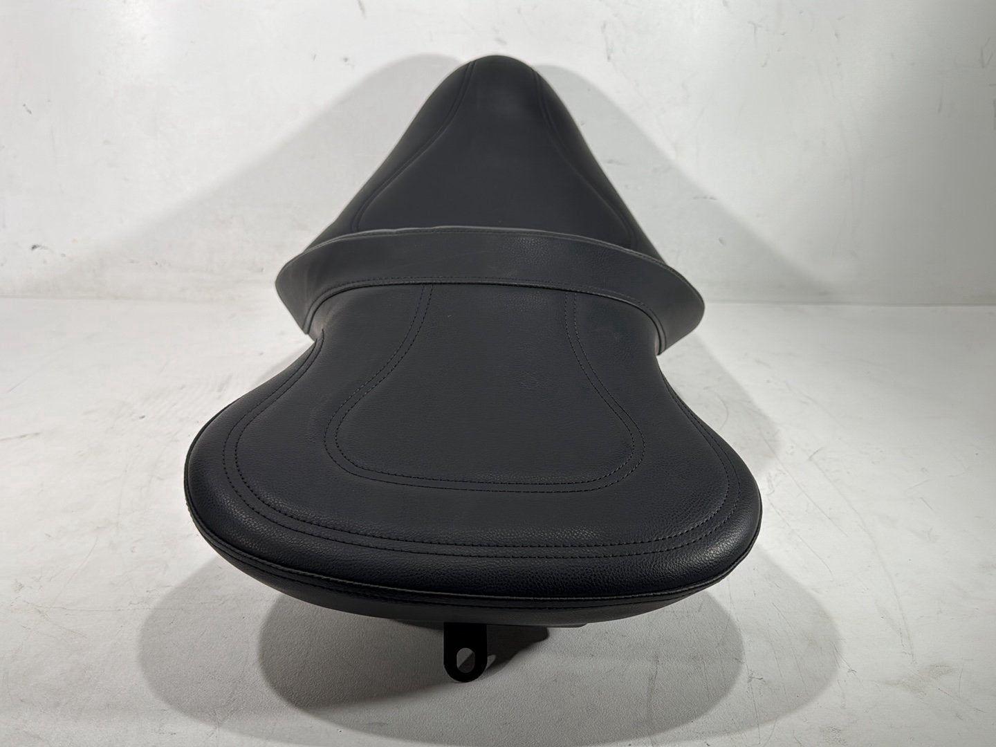 1998 Harley Softail Custom FXSTC OEM Passenger Rider Driver Seat Saddle