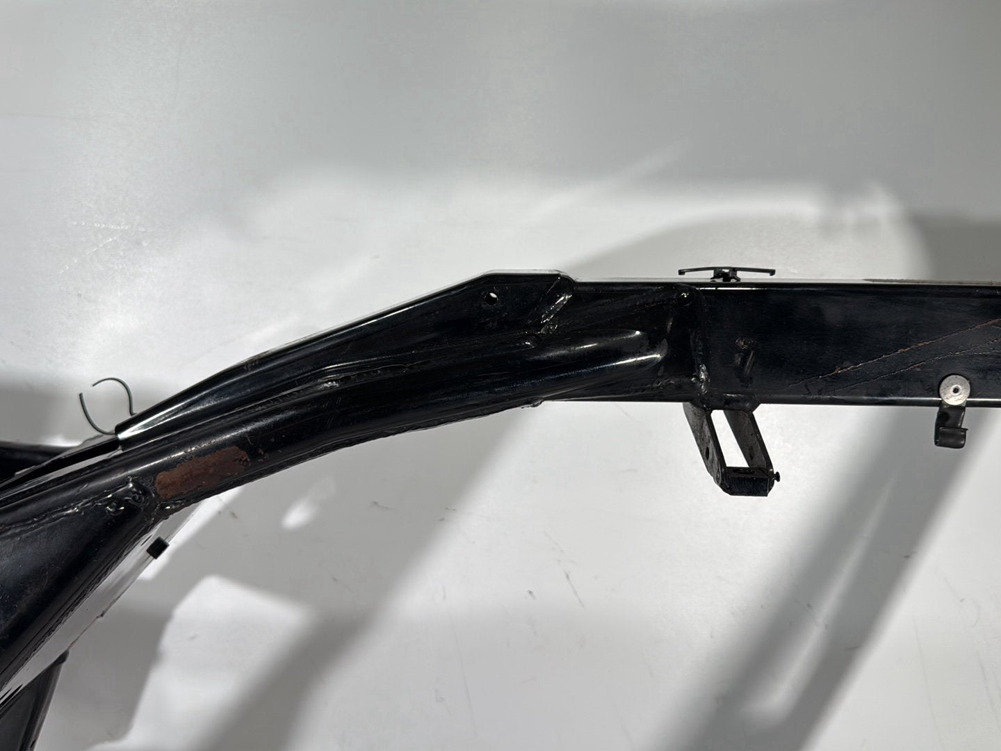 1999 - 2006 Harley-Davidson Touring Electra Glide Classic Body Main Frame Chassis CLN CLR 47900-01