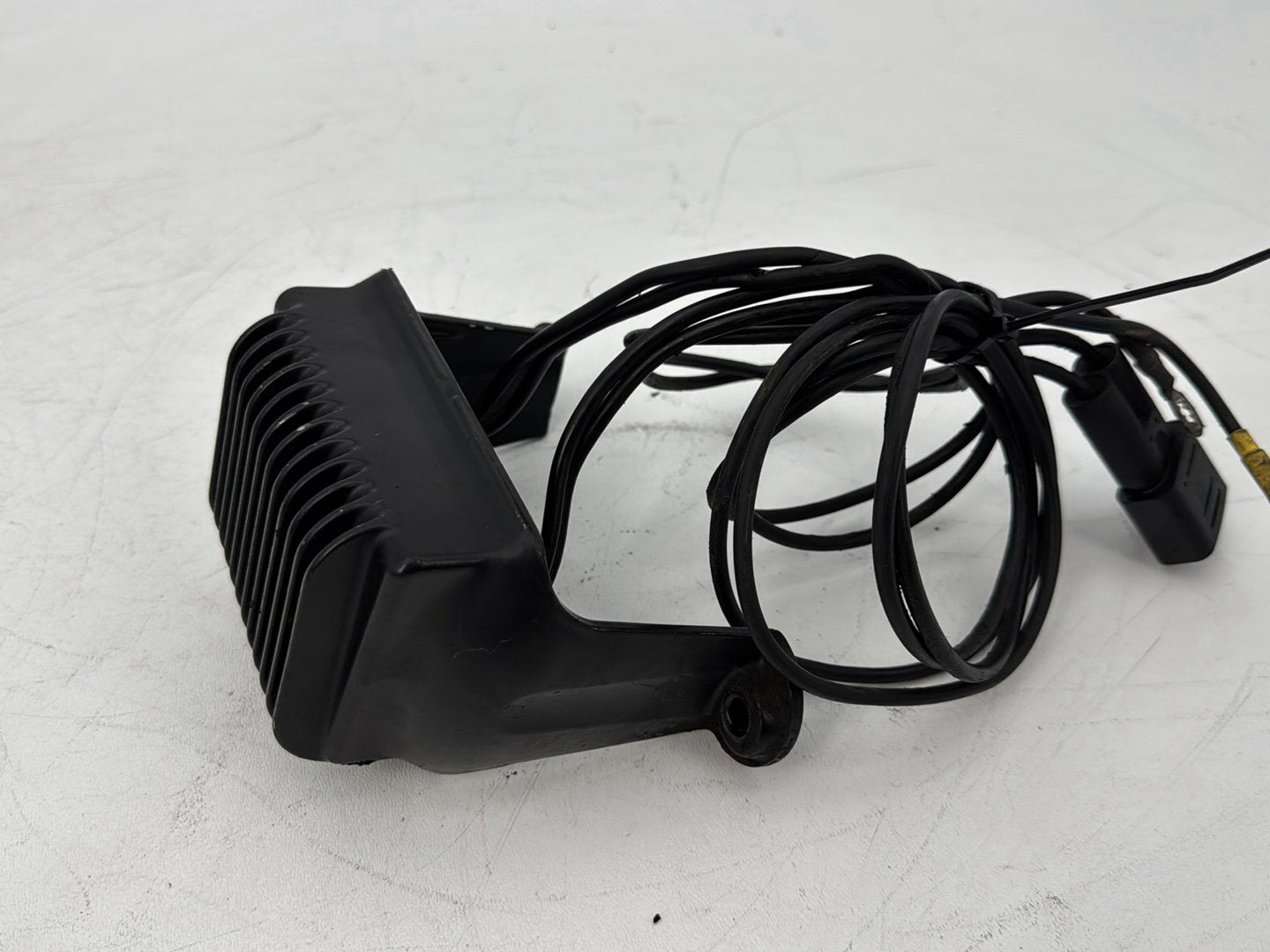 1999 - 2006 Harley-Davidson Touring Electra Glide Classic Voltage Regulator Rectifier  74505-97A