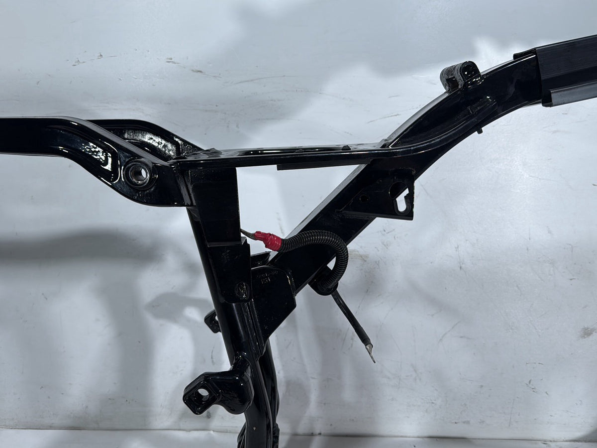 2005 Harley Dyna Wide Glide FXDWG OEM Body Main Frame Chassis 32 degree C