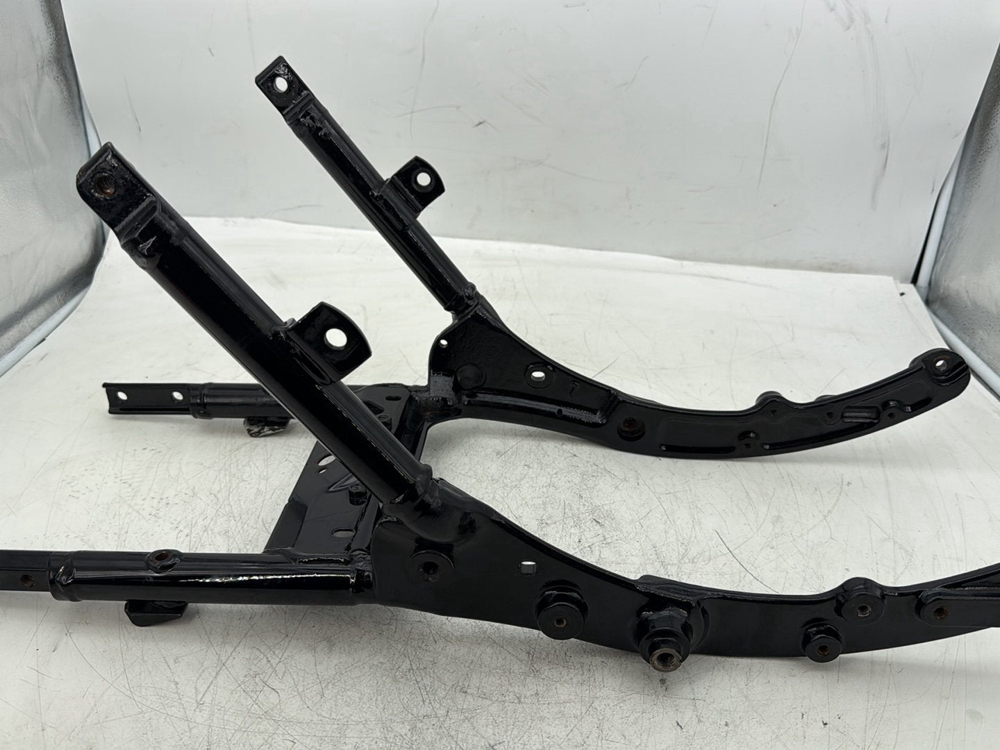 2012 Harley Road Glide Touring FLTRX Custom OEM Rear Back Sub Frame Rail Bar 48079-09BHP