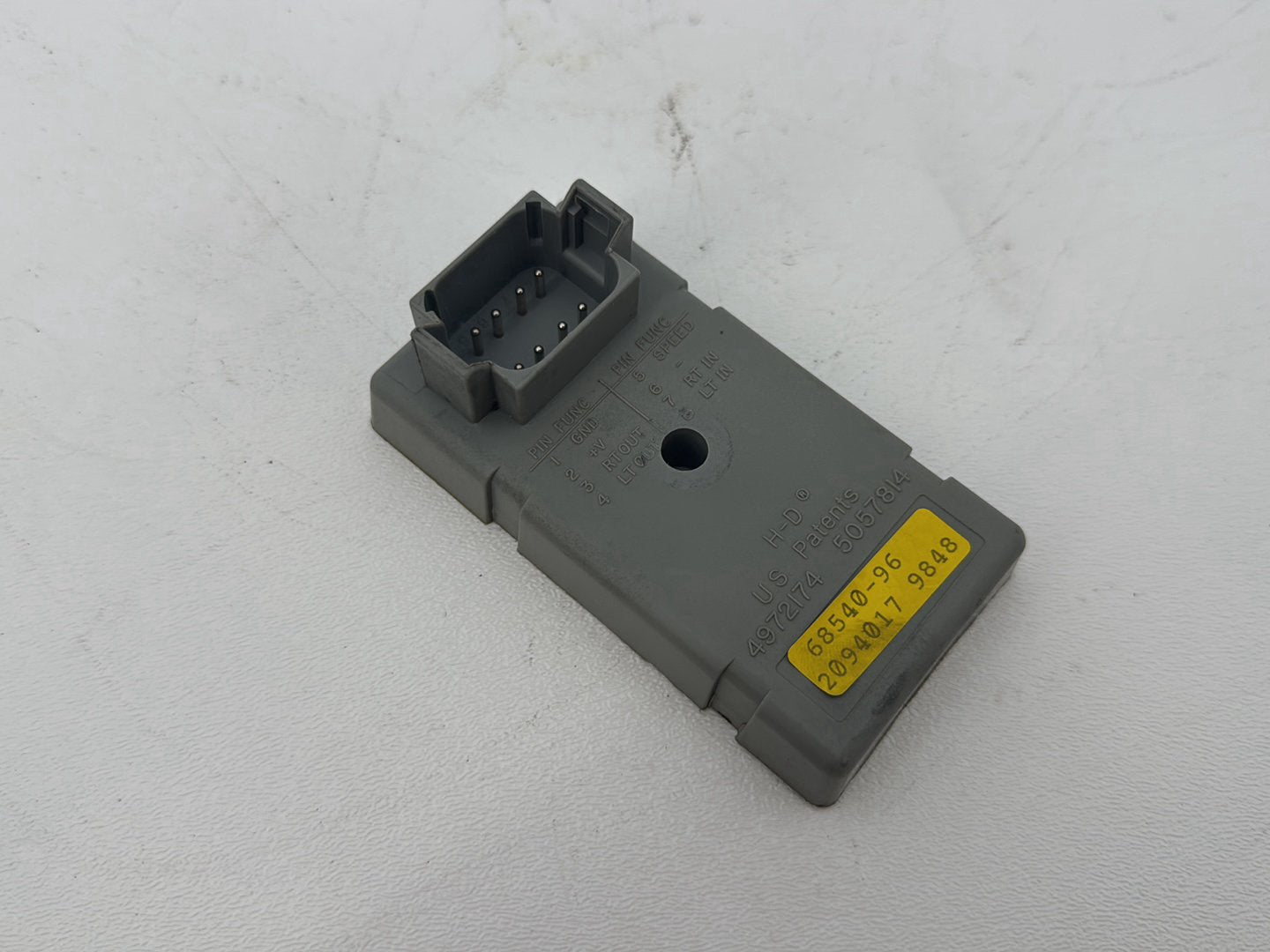 1999 - 2006 Harley-Davidson Dyna Low Rider Turn Signal Computer Module TSM 68540-96
