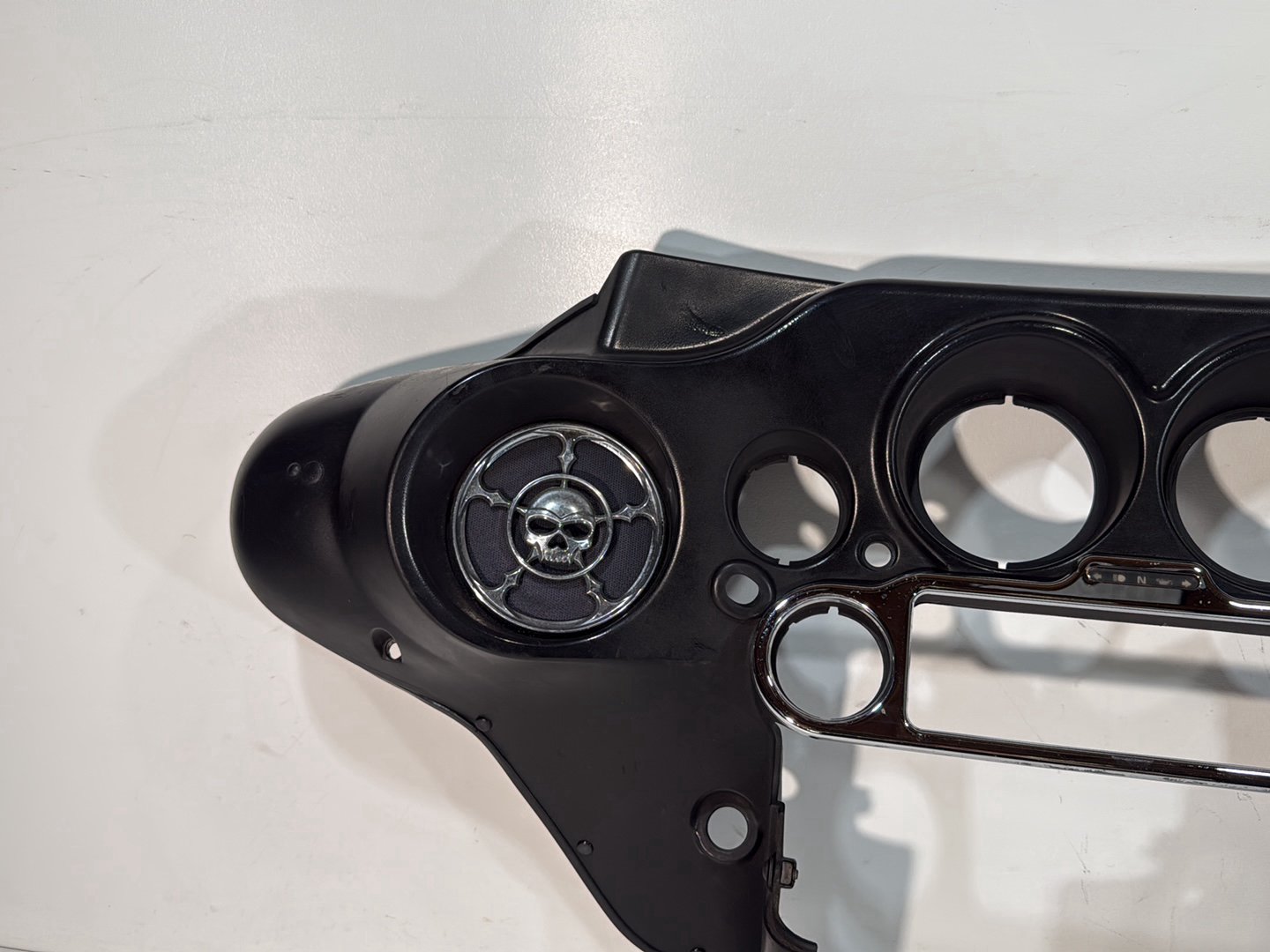 2007 - 2012 Harley-Davidson Touring Street Glide Front Inner Batwing Fairing Cover w/ Speaker SKULL covers Trim