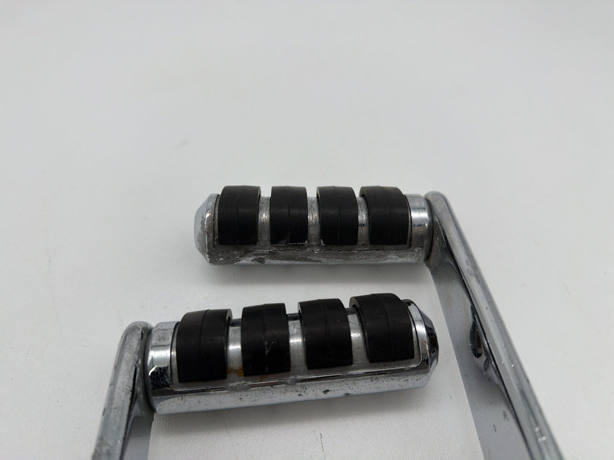 2006 Harley Electra Touring Classic Passenger Left & Right Foot Pegs Kuryakin