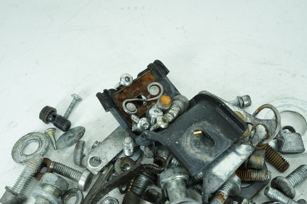 2012 Harley-Davidson Touring FLHTK - Hardware Bolts Nuts & Brackets