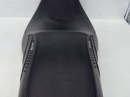 Harley-Davidson Misc  Passenger Rider Driver Seat Saddle 52000071