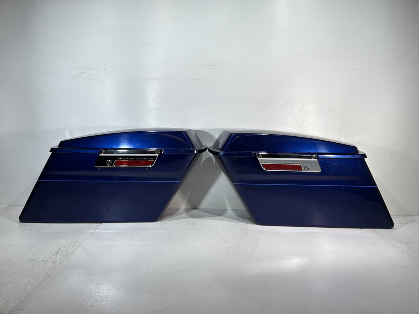 2007 Harley Touring FLHTCU Electra Glide Ultra OEM Left Right Saddlebags Luggage NOKey
