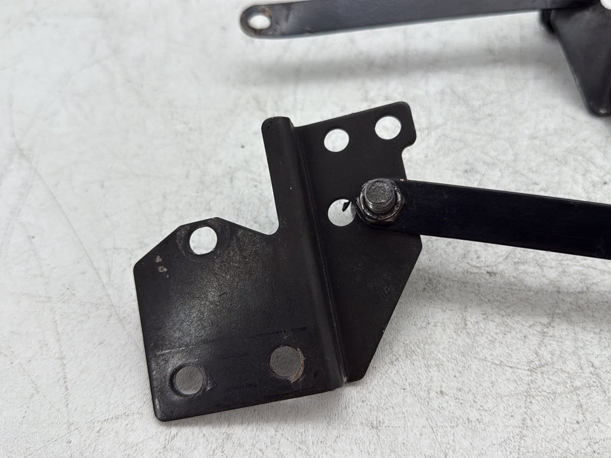 2007 Harley Road King Touring FLHR OEM Left & Right Saddlebag Mount Brackets