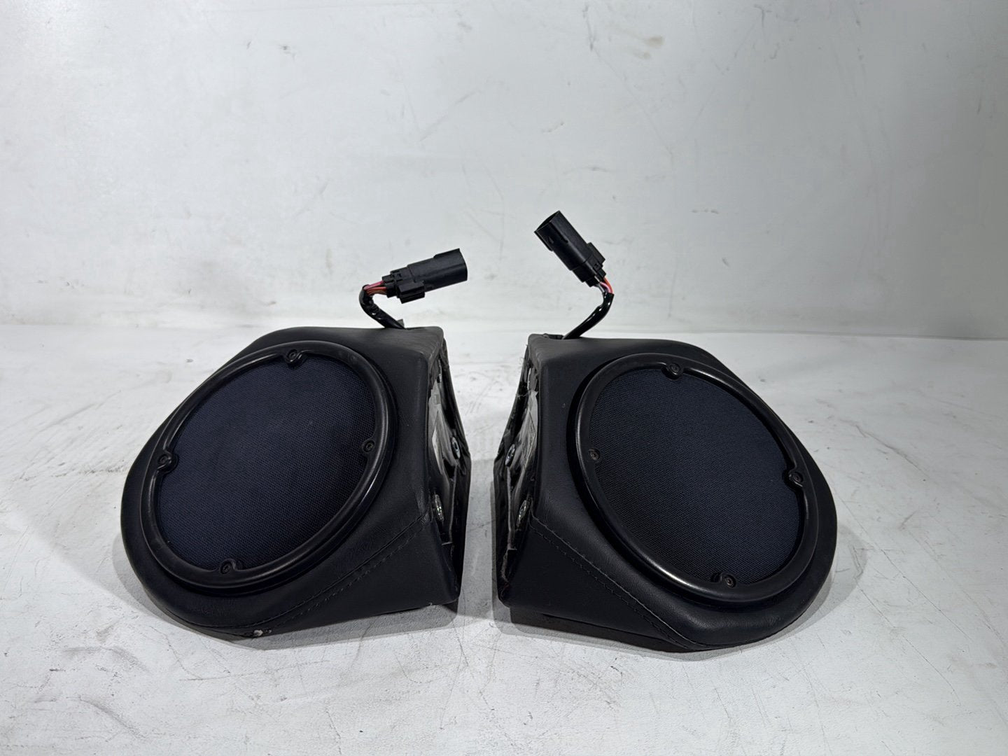 2013 Harley Electra Glide Touring Ultra FLHTCUI OEM Rear Left Right Audio Speakers