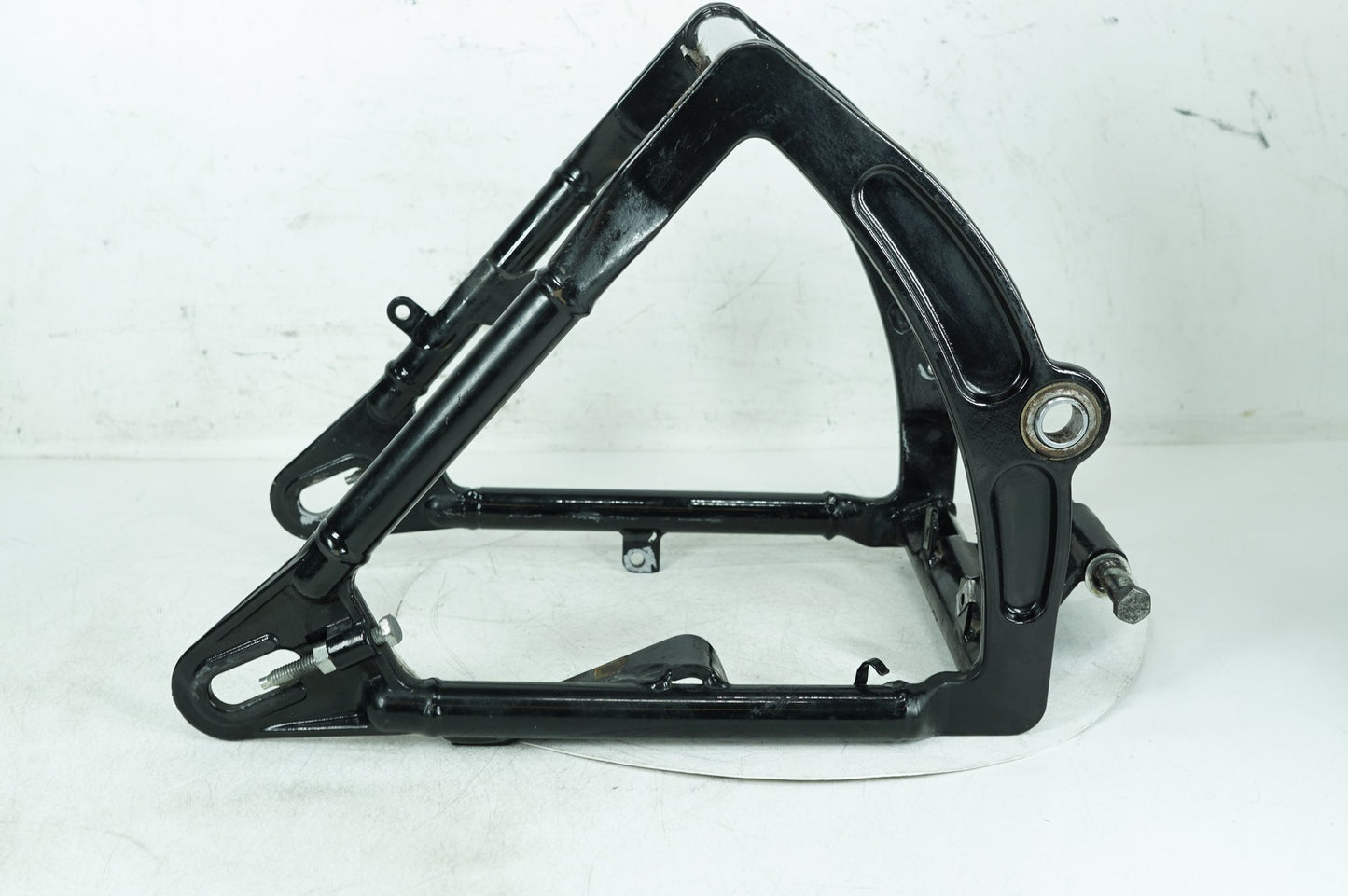 1999 - 2006 Harley-Davidson Softail Fat Boy Rear Fork Swingarm Swing Arm 47573-00A