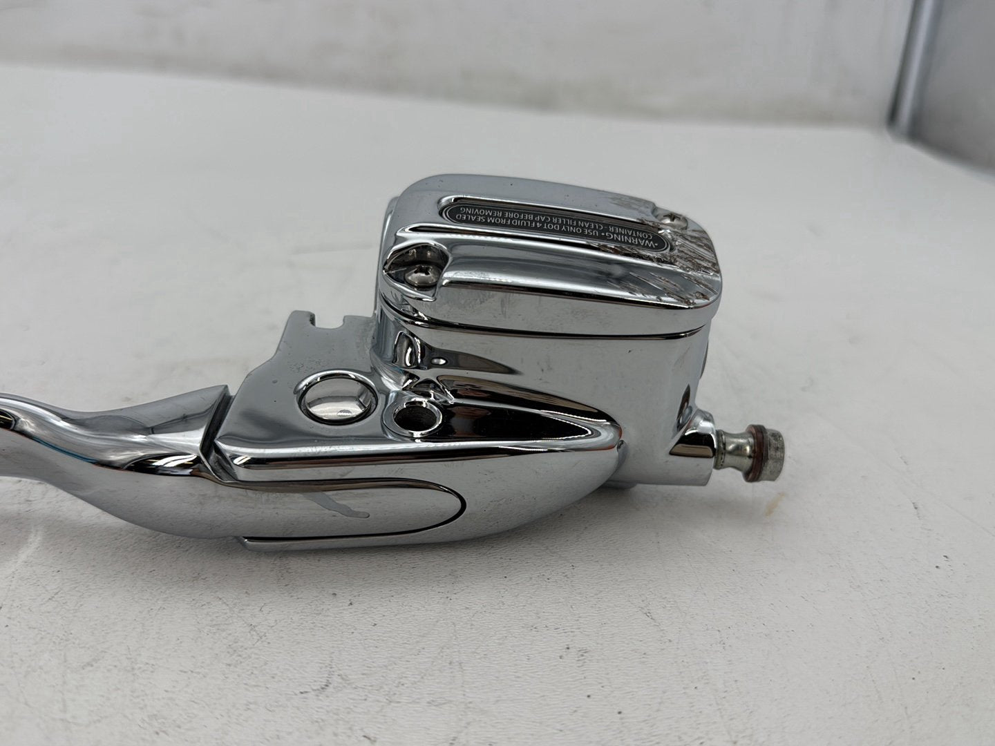 2014 Harley Electra Glide Touring CVO Screamin Eagle OEM Front Right Brake Lever Master Cylinder