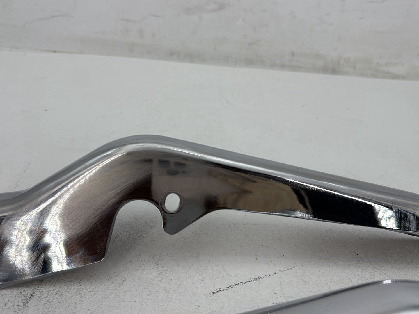 2007 Harley Street Glide Touring FLHX OEM Rear Left Right Fender Struts Bracket