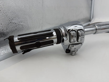 1999 - 2006 Harley-Davidson Touring Road King Classic Handlebars Left Right Switches Controls 71682-06A , 55947-00