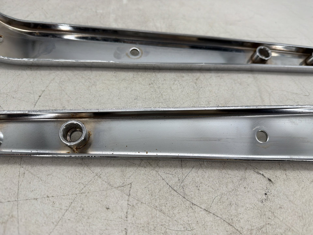 2004 Harley Heritage Softail Classic OEM Rear Left Right Fender Struts Bracket