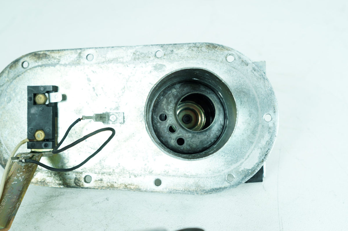 Fuel Petrol Gas Pump Top Plate Cover, 75069-95, 1998, Harley-Davidson, Touring, Road Glide, FLTRI