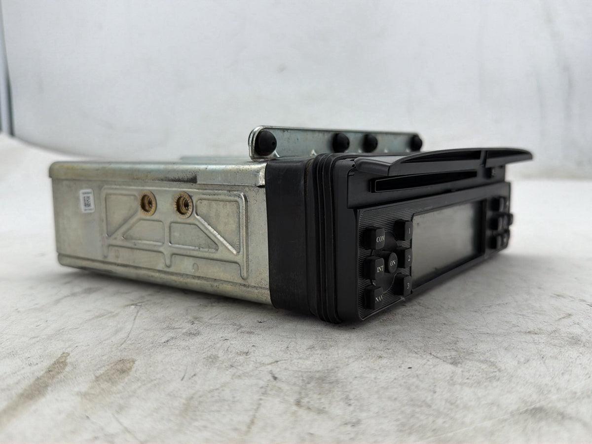 2012 Harley Electra Glide Touring Ultra OEM Harman Kardon AM FM CD Radio Player
