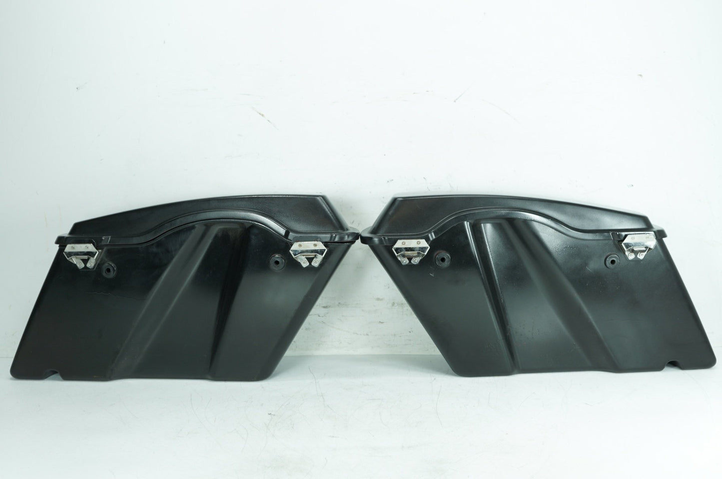 1999 - 2006 Harley-Davidson Touring Electra Glide Left Right Saddlebags Luggage NOKey 90752-93