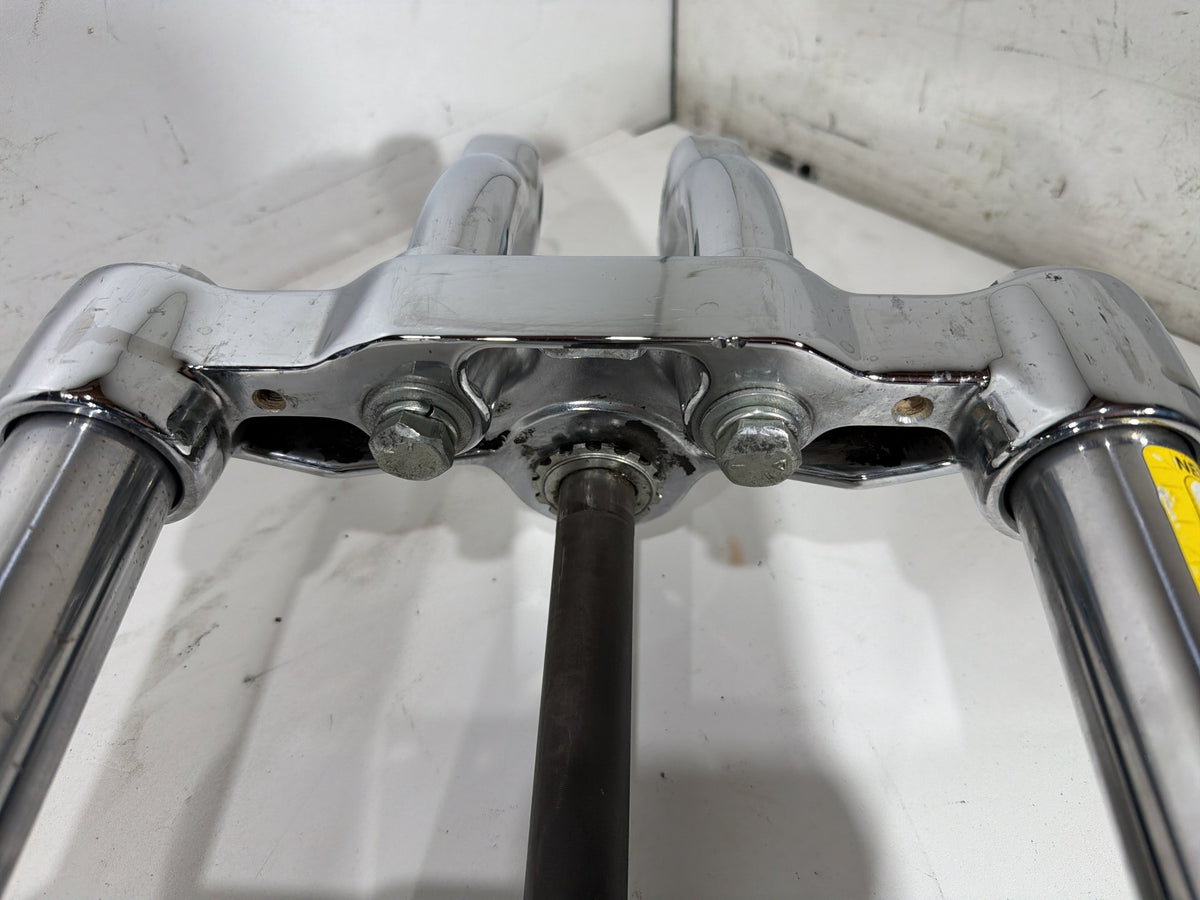2006 Harley Softail Deuce FXSTDI Front Triple Tree Set & LH RH Fork Legs Sliders
