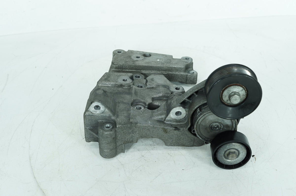 Rear Engine Mount Bracket, 2013, Jaguar, XF