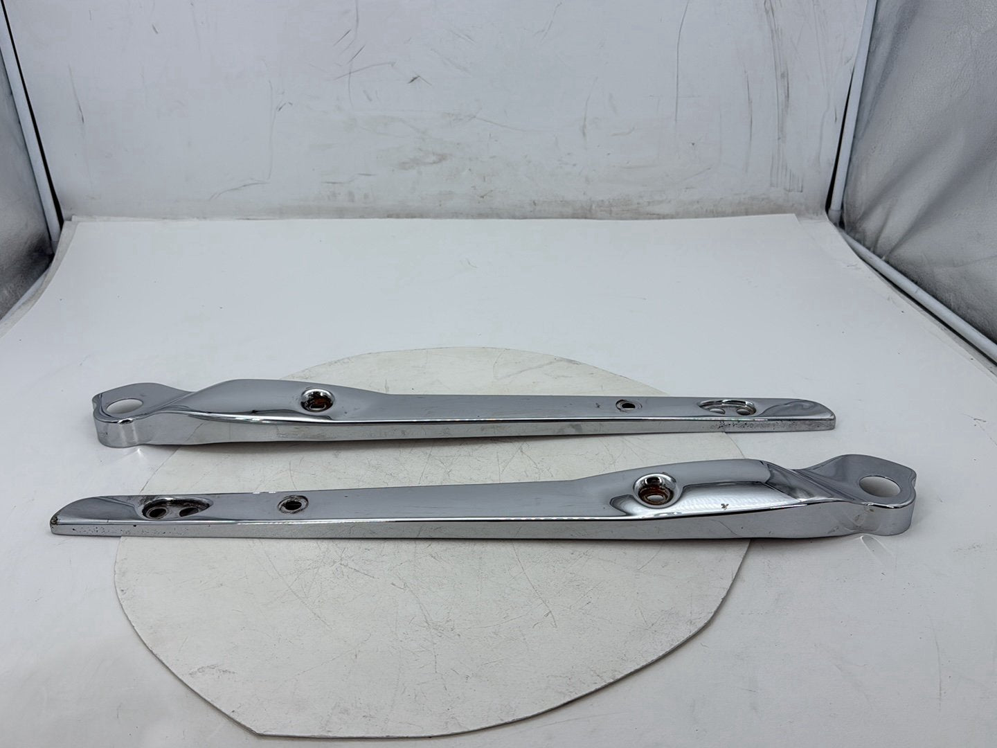 2012 Harley Dyna Fat Bob FXDF 103 OEM Rear Left Right Fender Struts Bracket