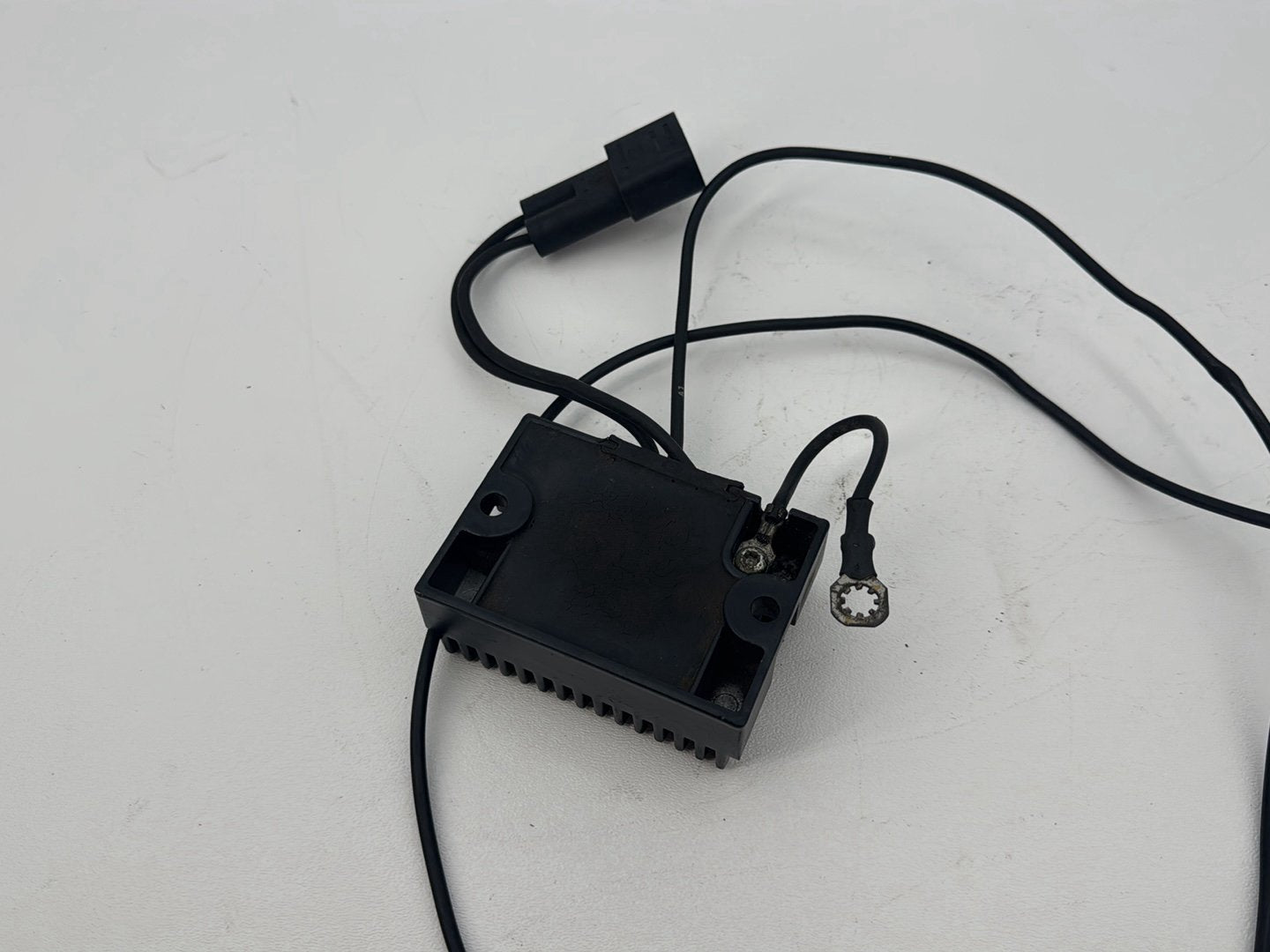 1999 - 2006 Harley-Davidson Dyna Low Rider Voltage Regulator Rectifier
