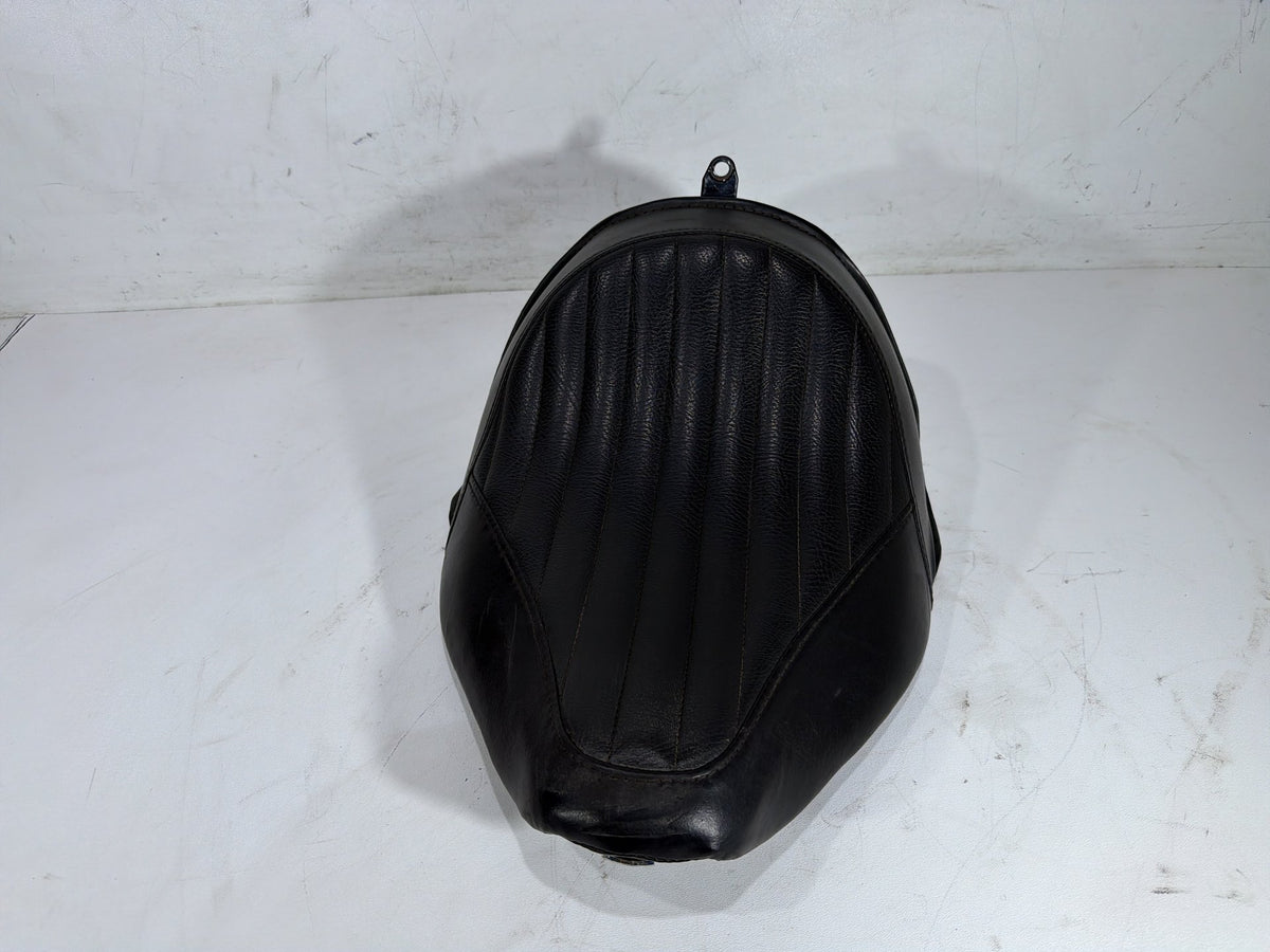 2014 Harley Softail Slim FLS OEM Rider Driver Solo Seat Pillion 52000031A