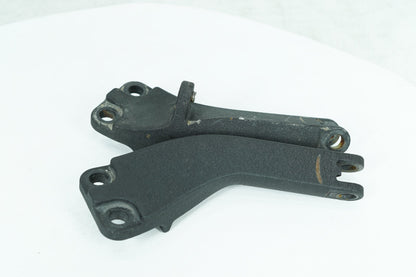 2007 - 2017 Harley-Davidson Dyna Switchback Left Right Foot Rest Peg Support Bracket 49224-06A