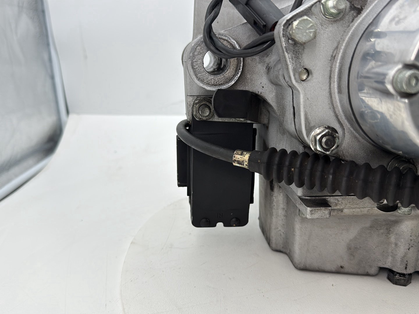 2002 Harley Dyna FXD Super Glide OEM 5 Speed Transmission Gearbox