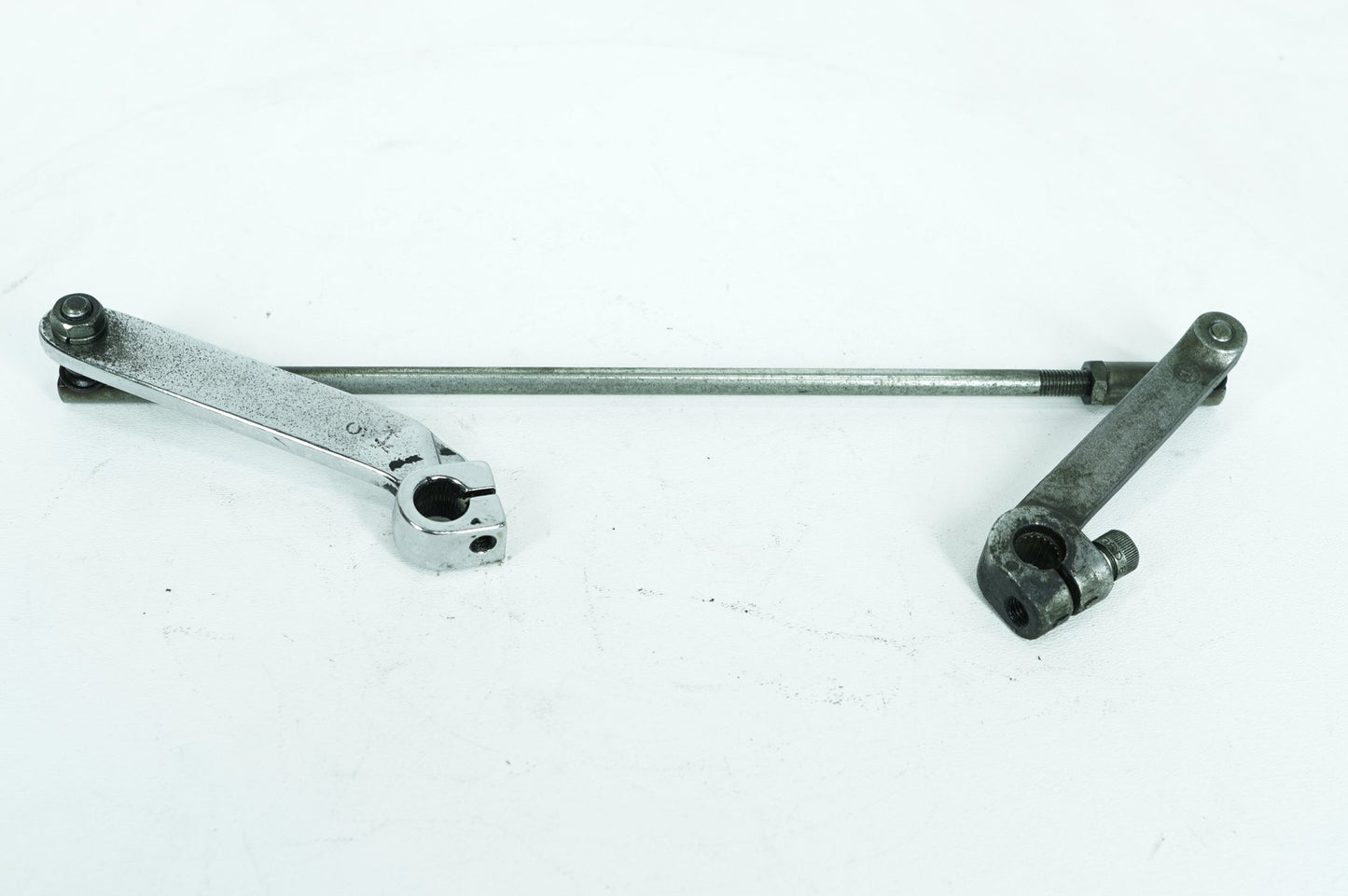 1999 - 2006 Harley-Davidson Touring Electra Glide Classic Gear Shifter Lever w/ Rod linkage 33718-82B