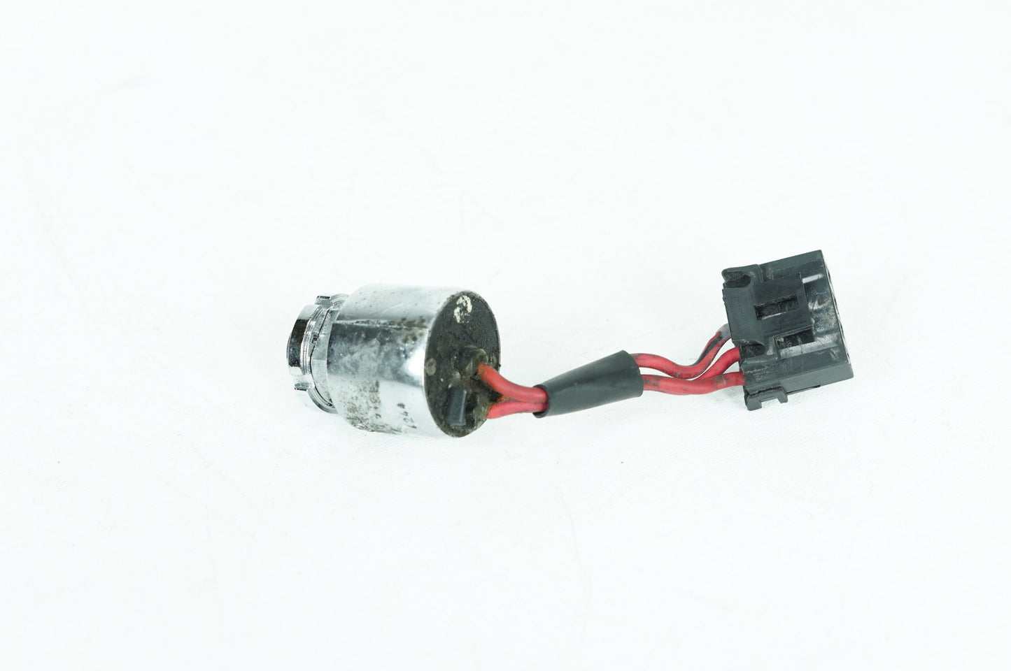 1999 - 2006 Harley-Davidson Dyna Low Rider Ignition Switch Cylinder Barrel Lockset NOKey 71421-90B