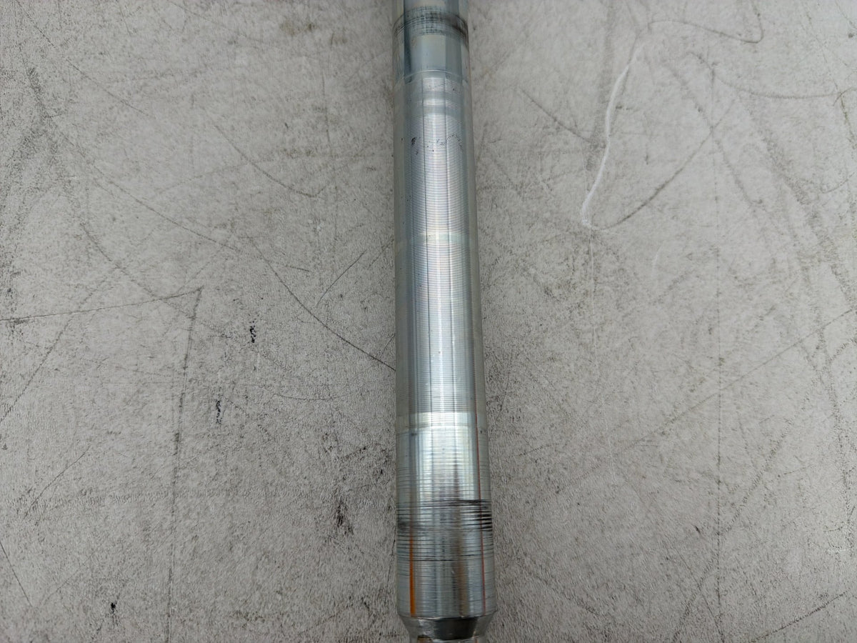 2015 Harley Electra Glide Touring Ultra OEM Front Wheel Axle Bolt Shaft