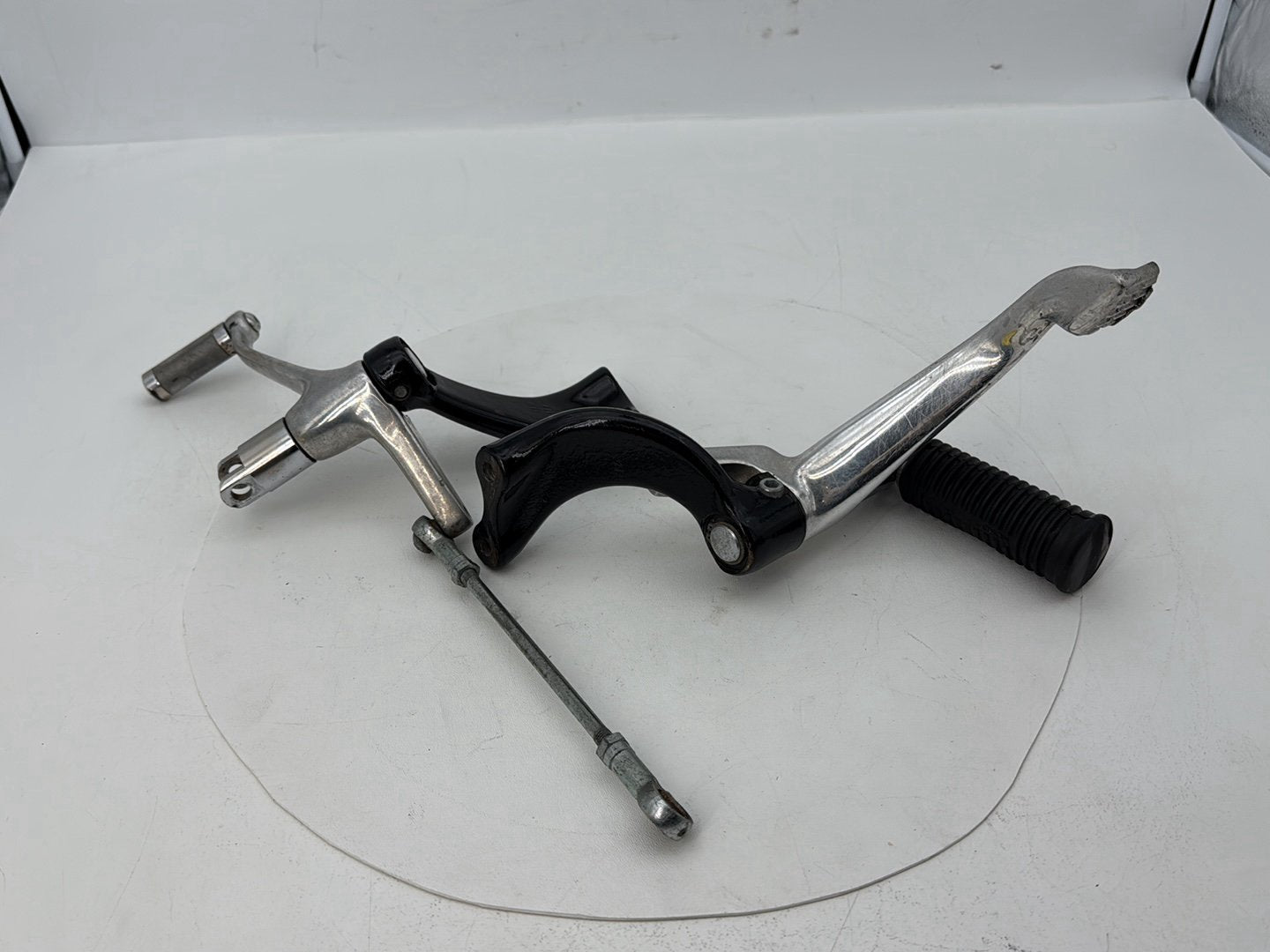 2004 - 2013 Harley-Davidson Sportster 883 Custom Left Right Foot Brake Control Pegs  	42651-04