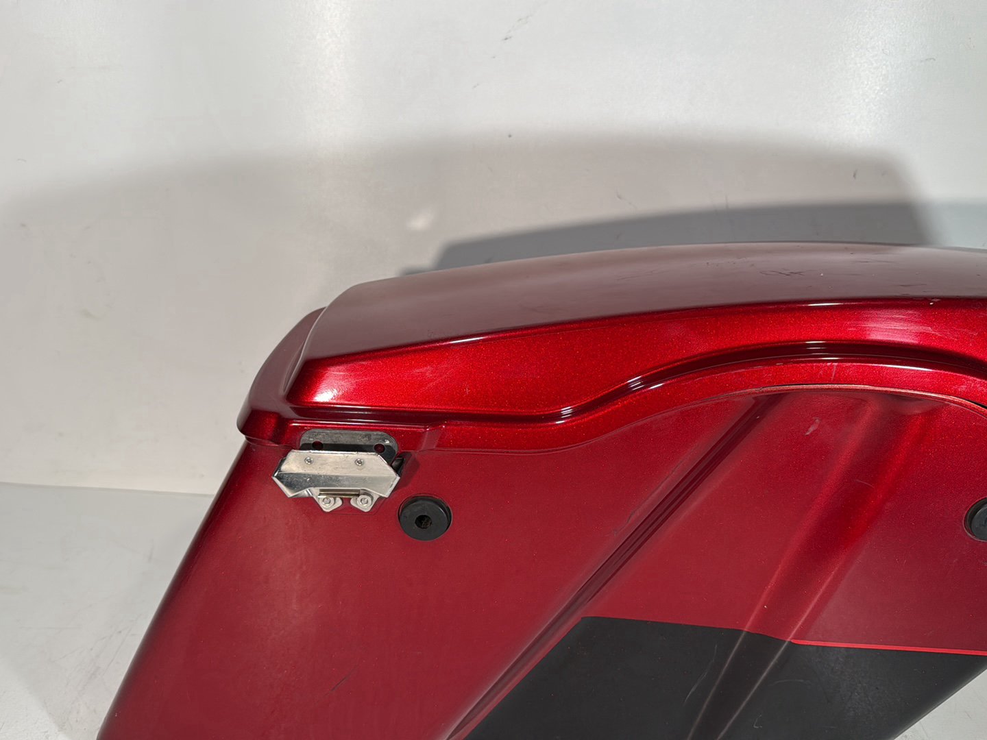 2008 - 2016 Harley-Davidson Touring Electra Glide Ultra Left 1 Saddlebag Luggage NO Key 	90753-93
