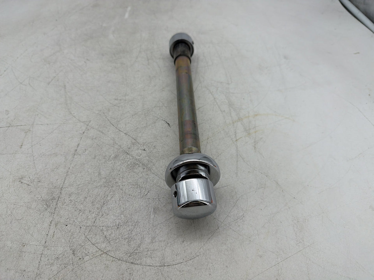 2009 Harley Electra Glide Touring CVO Screamin Eagle Front Wheel Axle Bolt Shaft