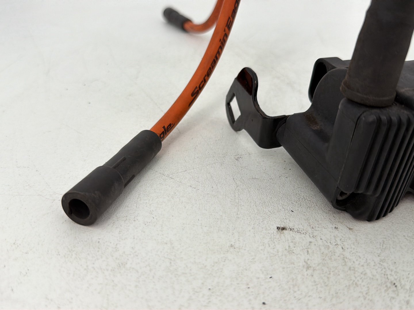 2007 - 2012 Harley-Davidson Touring Street Glide Ignition Coil Spark Plugs Cable w/ Screamin Eagle Plugs