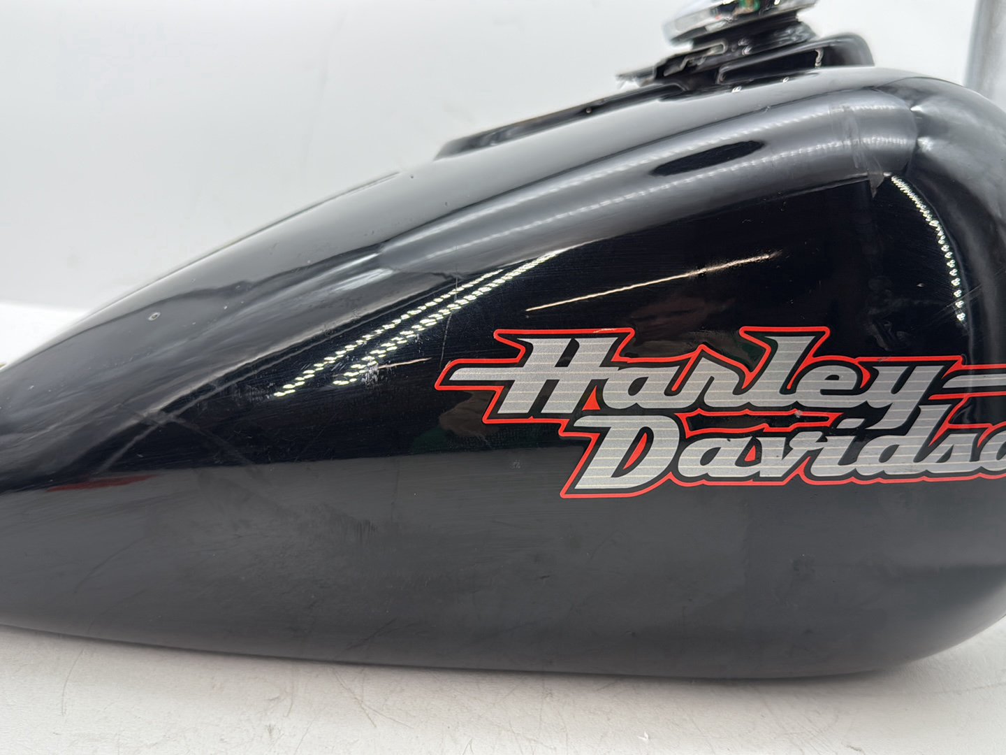 2002 Harley Dyna FXD Super Glide OEM Fuel Gas Tank Gasoline Reservoir
