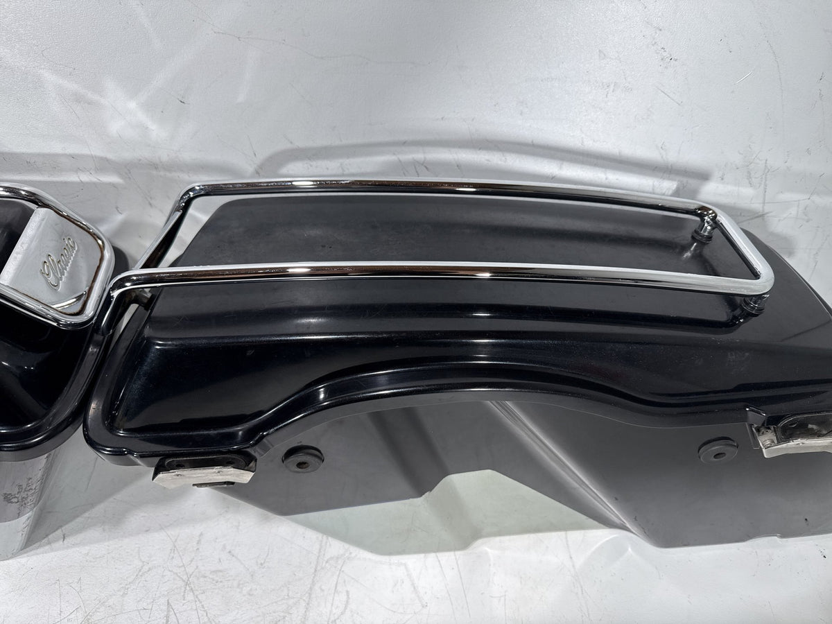 2012 Harley Electra Glide Touring Ultra OEM Left Right Saddlebags Luggage NOKey