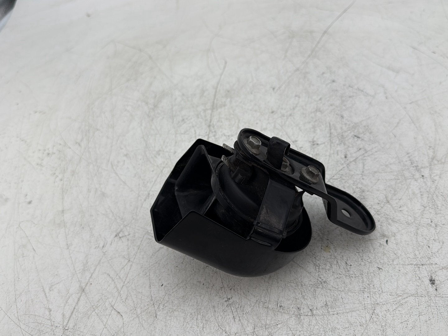 2012 Harley Road Glide Touring FLTRX Custom OEM Horn Signal Klaxon Chrome Cover