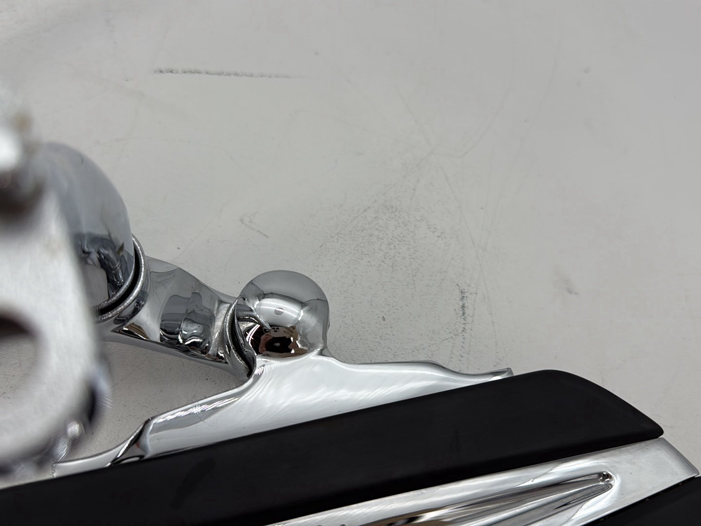 2014 Harley Electra Glide Touring CVO Screamin Eagle OEM Left & Right Passenger Floorboard Foot Rest
