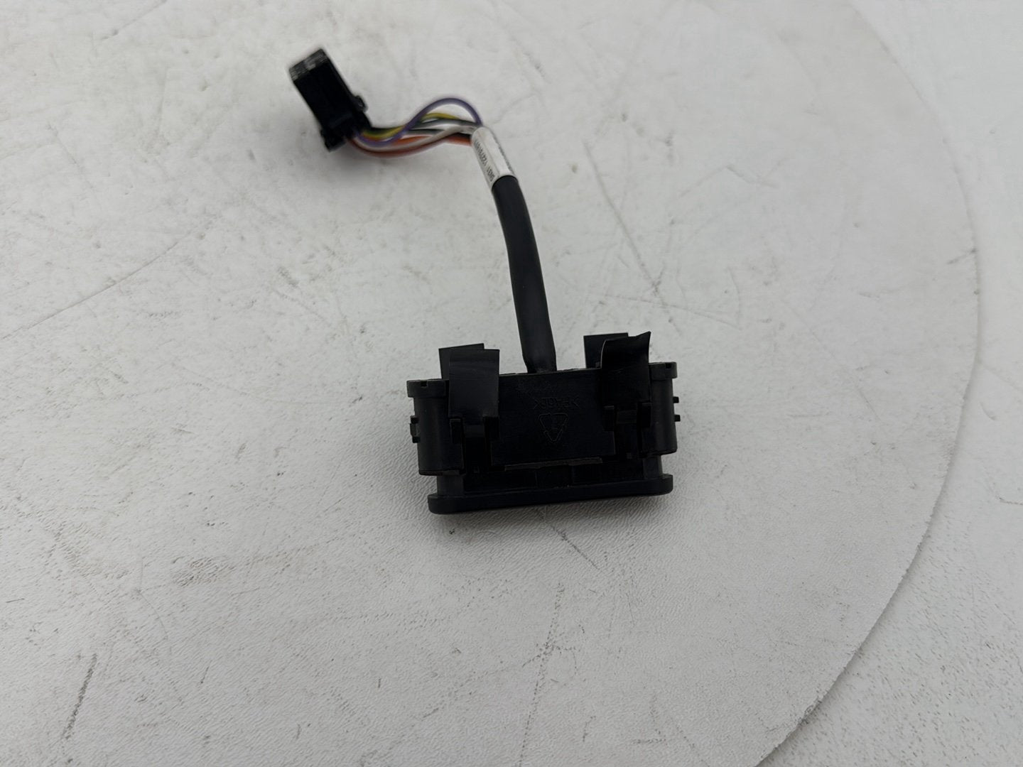2008 - 2016 Harley-Davidson Touring Electra Glide Ultra Dash Indicator Lamp Wire Plug In 68789-96B