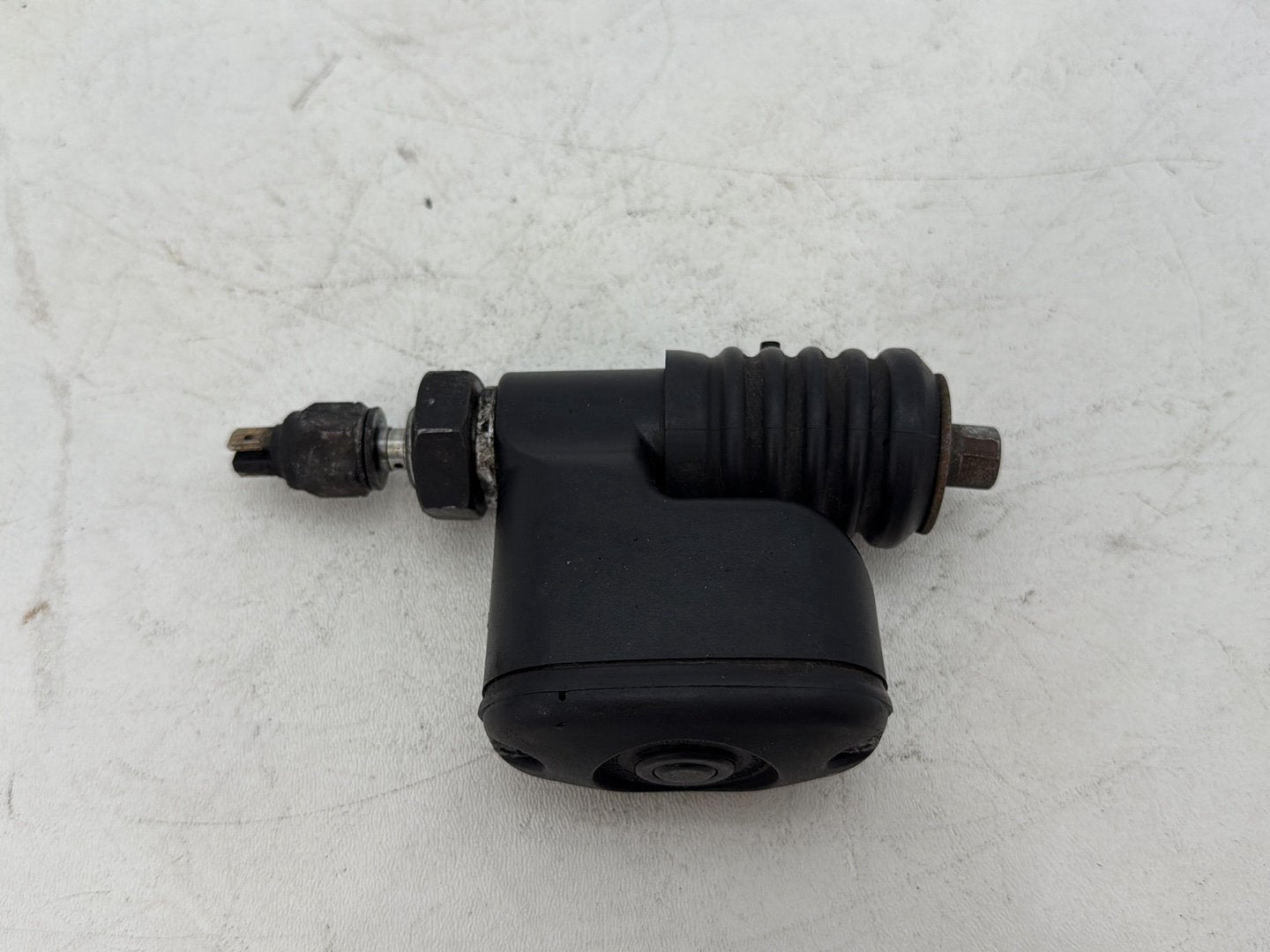 2012 Harley Dyna Fat Bob FXDF 103 OEM Rear Brake Master Cylinder Reservoir