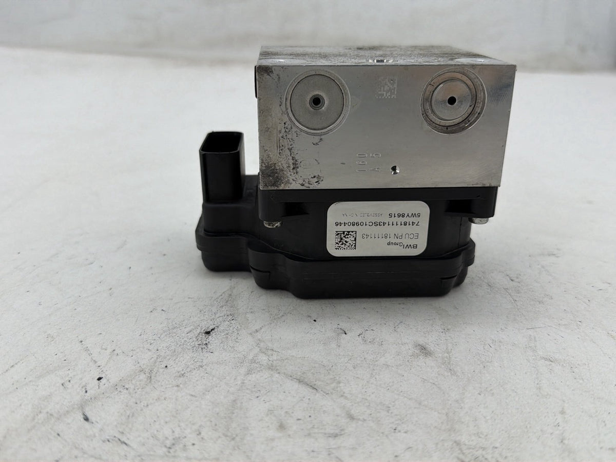 2011 Harley Road Glide Touring FLTRX OEM ABS Brake Pump & Control Module