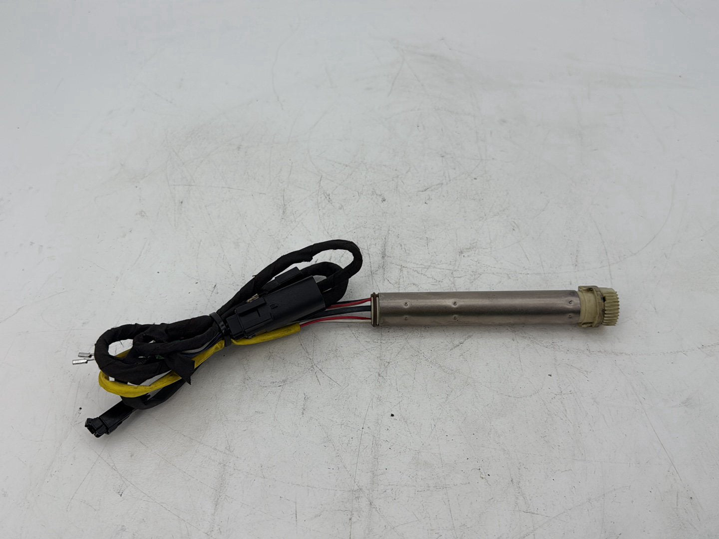 2008 Harley Touring FLHTCU Electra Glide Ultra OEM Twist Grip Ride Fly By Wire Throttle Sensor